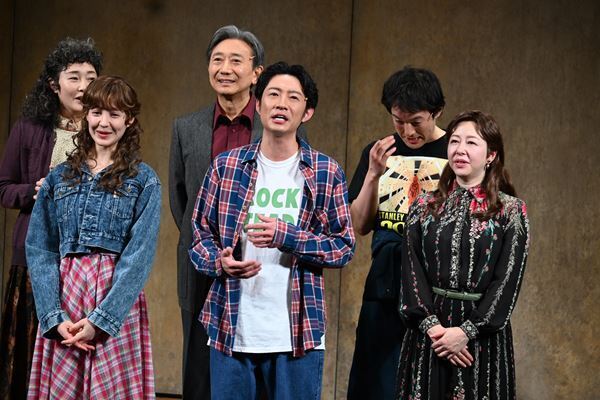 相葉雅紀「愛のあるのフィクションの世界に入ってもらえたら」　主演舞台『グッバイ，レーニン』開幕