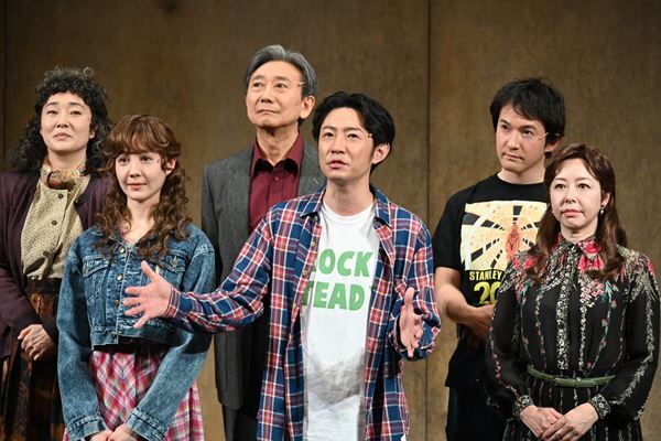 相葉雅紀「愛のあるのフィクションの世界に入ってもらえたら」　主演舞台『グッバイ，レーニン』開幕