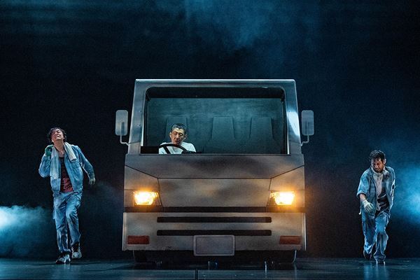 荒川良々、丸山隆平、上白石萌歌らのコメントが到着　赤堀雅秋の最新作『震度３』開幕