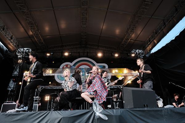 HY主催の野外音楽フェス『HY SKY Fes 2025 & 前夜祭』  ＜DAY1＞  HY、LiSA、スターダスト☆レビューら8組が出演【オフィシャルレポート】