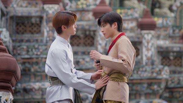 Snow Man向井康二を口説くために奮闘！ タイドラマ『Dating Game』第3話の場面写真10点＆予告編公開