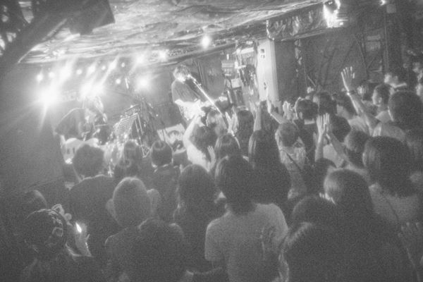 arko lemming『mouse trap vol.2』屈指のライブバンド・Khakiを迎えてライブの現在地を更新【ライブレポート】