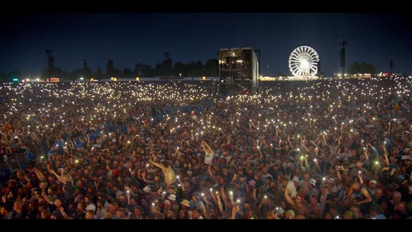 『リアム・ギャラガー：ライブ・アット・ネブワース 2022』本編映像からオアシスの名曲「Live Forever」解禁