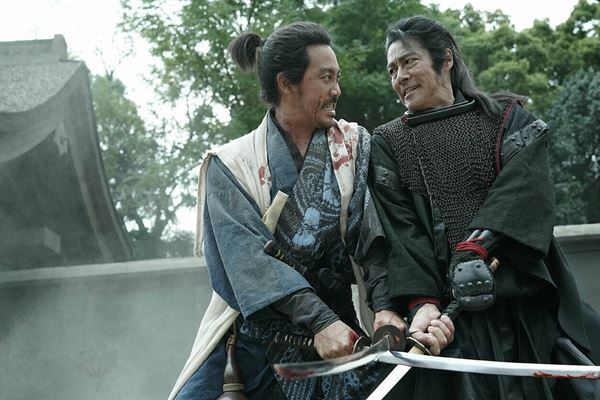 『室町無頼』大泉洋、堤真一、長尾謙杜の新たな魅力を引き出した入江悠監督によるアナーキーな時代劇！【おとなの映画ガイド】