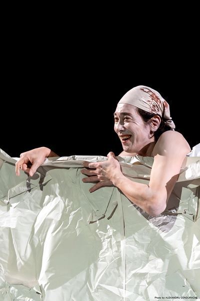 佐々木蔵之介の一人芝居『ヨナ』、ルーマニア・シビウで開幕！早くもスタンディングオベーションの嵐　日本公演は10月