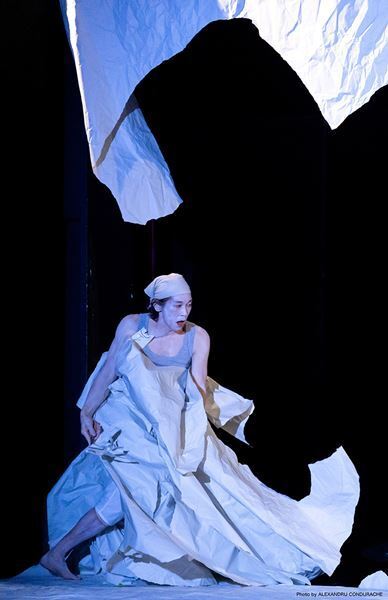 佐々木蔵之介の一人芝居『ヨナ』、ルーマニア・シビウで開幕！早くもスタンディングオベーションの嵐　日本公演は10月