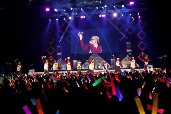 BUDDiiSとバディが再確認した“ライブをやる理由”「つらいこともある毎日の中で少しでも笑顔になってほしい」　『BUDDiiS Tour 2025-JORNiiY Ⅱ-』ライブレポート