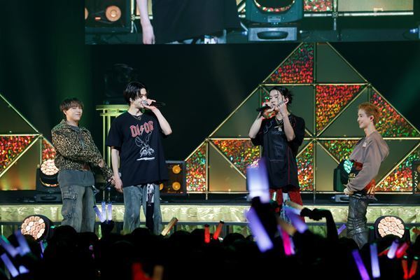 BUDDiiSとバディが再確認した“ライブをやる理由”「つらいこともある毎日の中で少しでも笑顔になってほしい」　『BUDDiiS Tour 2025-JORNiiY Ⅱ-』ライブレポート