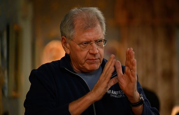 トム・ハンクス最新作『HERE 時を越えて』ロバート・ゼメキス監督ら製作陣のコメント＆特別映像公開