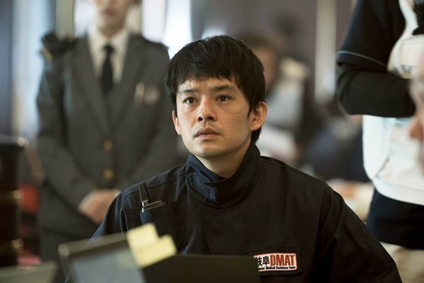 小栗旬、松坂桃李共演『フロントライン』 森七菜、滝藤賢一ら追加キャスト発表　特報＆場面写真も公開