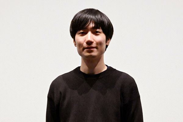 奥山由之監督、憧れのシャンテで『アット・ザ・ベンチ』公開に感無量！作品に込めた思いを語る！