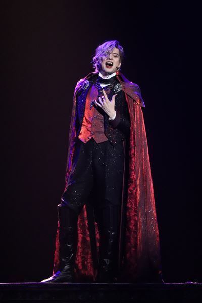 進化し続ける“納涼夏祭り”ミュージカル！ 山口祐一郎＆城田優が魅せる『ダンス オブ ヴァンパイア』新章開幕