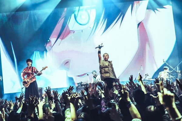 ASH DA HERO、盛況のうちに閉幕したZepp Shinjukuでのワンマンライブ『ASH DA HERO LIVE 2025 "New Chapter"』のレポートが到着！ 【オフィシャルレポート】