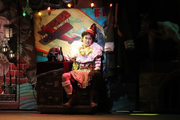 子どもにも大人にも！劇団四季が贈る、勇気と希望のファミリーミュージカル『カモメに飛ぶことを教えた猫』上演中