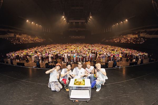 WILD BLUE 1周年の感謝を込めて　更なる大きな船出へ『WILD BLUE 1st Anniversary 〜SKY VOYAGE〜』レポート