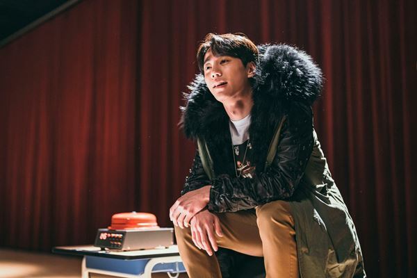 映画『勇敢な市民』舞台となる学校の闇に迫る冒頭10分を特別公開