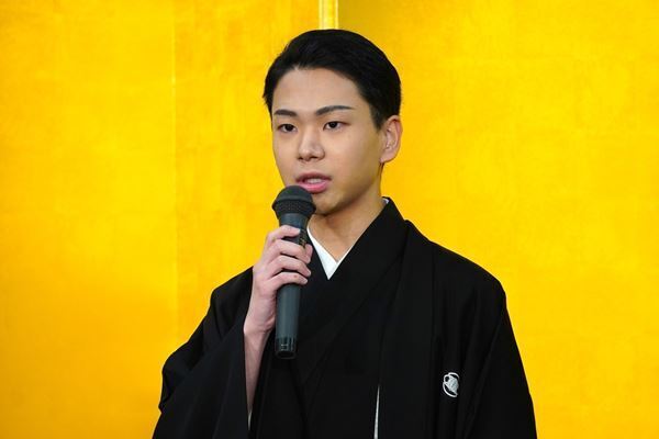 尾上左近が三代目尾上辰之助を襲名「生涯かけて芸道に精進」と決意