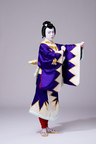 尾上左近が三代目尾上辰之助を襲名「生涯かけて芸道に精進」と決意