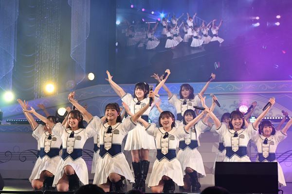 STU48、8周年記念コンサートでNMB48&HKT48と対バン「AKB48グループの底力みせたるけん！！」【オフィシャルレポート】