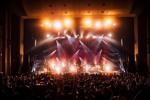 ハナレグミ、ライブ『THE MOMENT 2025』東京公演のソールドアウトを受け追加公演決定