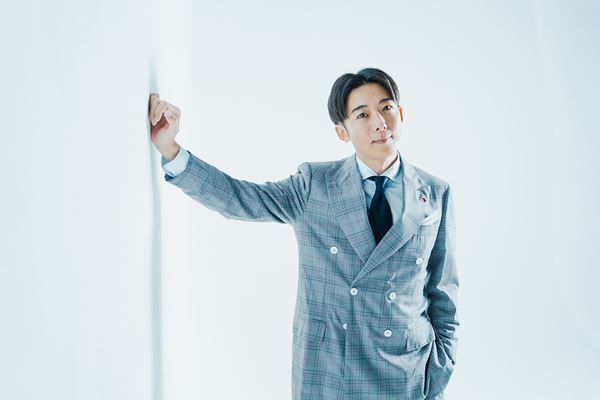 高橋一生が語る運慶仏の魅力「向き合うだけで十分な説得力と、“取り込まれるような感覚”がある」