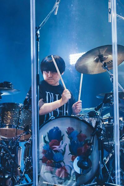 Galileo Galileiワンマンライブ『あおにもどる』レポート　活動休止期間を経て帰ってきた彼らの物語とそこで作られてきた音楽とは