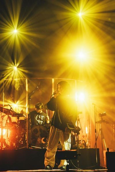 Galileo Galileiワンマンライブ『あおにもどる』レポート　活動休止期間を経て帰ってきた彼らの物語とそこで作られてきた音楽とは