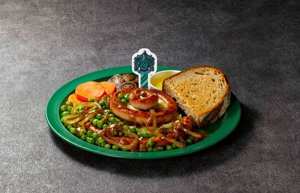 ハリー・ポッターファン必見！　ワーナー ブラザース スタジオツアー東京の1周年イベントで豪華アフタヌーンティーや絶品フードを堪能してきた！