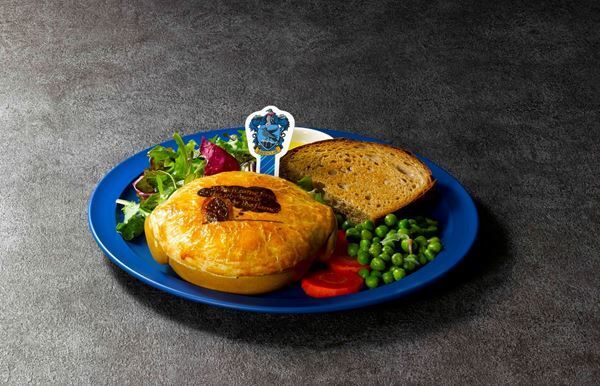 ハリー・ポッターファン必見！　ワーナー ブラザース スタジオツアー東京の1周年イベントで豪華アフタヌーンティーや絶品フードを堪能してきた！