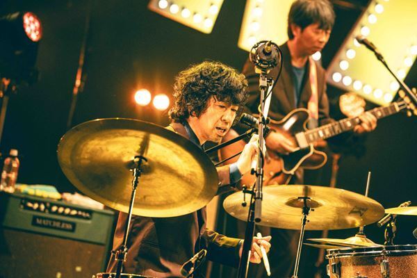 ウルフルズ約2年ぶりホールツアー　ファイナル公演オフィシャルレポート「永遠にこんなツアーが続くようにこれからもがんばります」