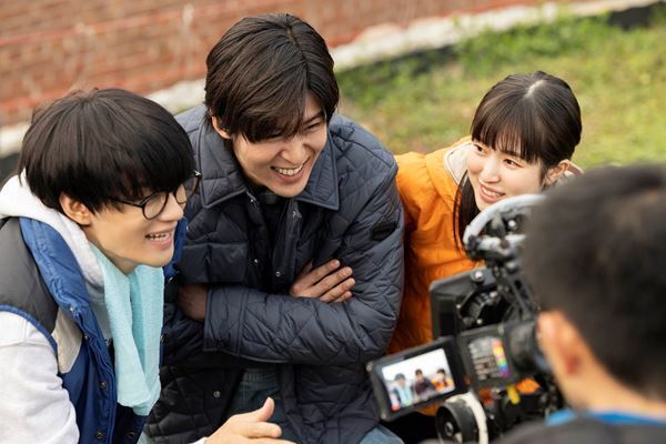 目黒蓮と佐野勇斗に半年密着　劇場版『トリリオンゲーム』Vlog映像公開