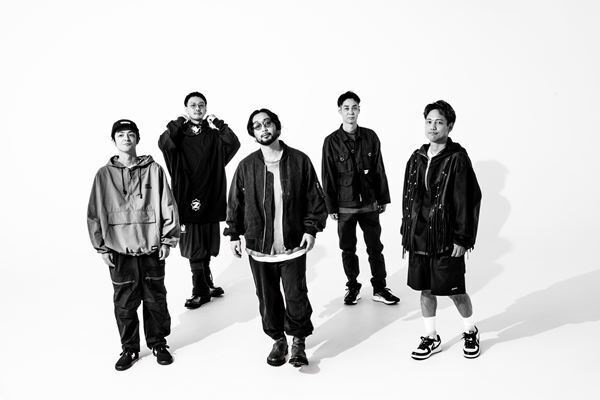 ORANGE RANGE、映画『ストロベリームーン 余命半年の恋』の主題歌「トワノヒカリ」のMV公開　當真あみ・齋藤潤が映画の登場人物として出演