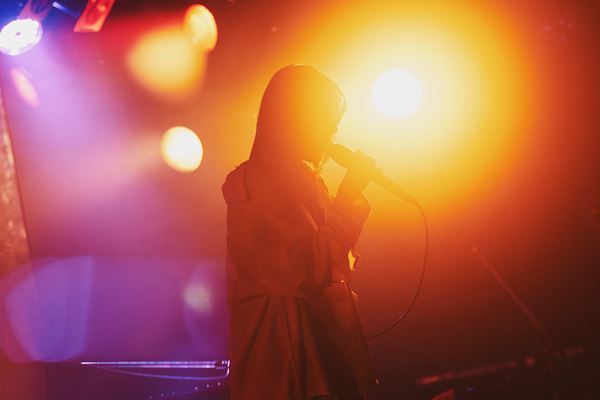 魂を震わせた十明の歌声に鳴り止まぬ拍手　渋谷クアトロで魅せた圧倒的な存在感と純粋無垢な素顔をレポート！