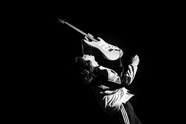 Lucky Kilimanjaro、結成10周年を締めくくるツアーファイナルで満員の幕張メッセが爆踊り！　「まだまだ10年先もみなさんと一緒に踊っていきます」【オフィシャルレポート】