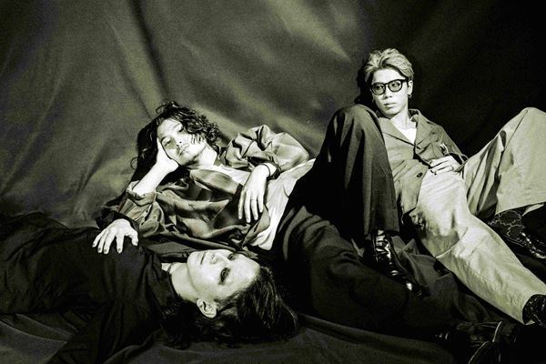 SIX LOUNGE、初のコラボ曲「おどるらいおん feat. 上野羽有音（TETORA）」配信スタート