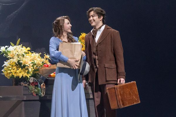 柚希礼音&愛希れいか、それぞれのマタ・ハリ像にアルマンが空への希望を歌う復活曲。進化を遂げた『マタ・ハリ』