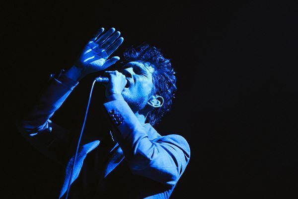 平井堅、デビュー30周年を飾る東名阪ツアー、　大阪で開幕