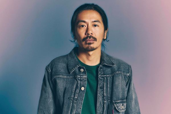 青年の心の葛藤を演じて、森田剛が現代社会に問いかける――舞台『ヴォイツェック』