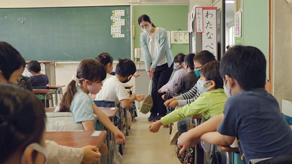 教育大国フィンランドでも大ヒット！『小学校～それは小さな社会～』日本人の秘密を解く鍵がここにある──【おとなの映画ガイド】