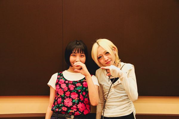 【つきみ主催ライブ『Mwah!』対談・第1弾】つきみ(ににちゃん)×レイラ(有明)、下北沢SHELTERで待望のリベンジツーマン実現への思いを語る