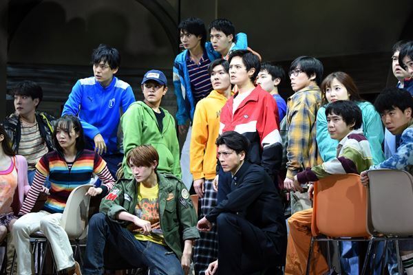 石黒賢が「頼り甲斐がある」と岡本圭人を絶賛　舞台『反乱のボヤージュ』開幕