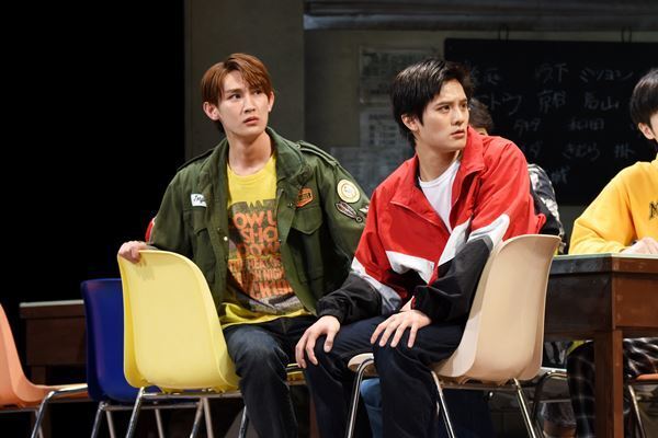 石黒賢が「頼り甲斐がある」と岡本圭人を絶賛　舞台『反乱のボヤージュ』開幕