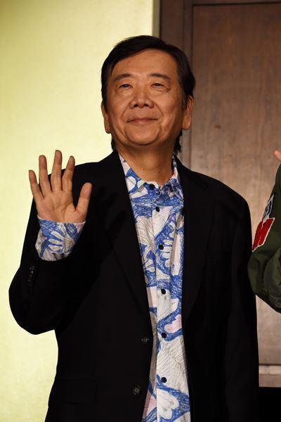 石黒賢が「頼り甲斐がある」と岡本圭人を絶賛　舞台『反乱のボヤージュ』開幕