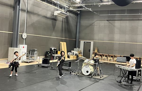 バンドメンバー決定！ ミュージカル『スクールオブロック』生徒役の最終オーディションに潜入