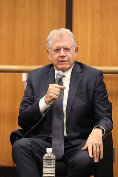 【取材会レポート】「すべてにおいて完璧」　劇団四季ミュージカル『バック・トゥ・ザ・フューチャー』取材会でロバート・ゼメキスも太鼓判