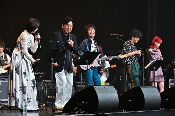 ゴスペラーズの黒沢 薫と乃木坂46の中西アルノがMCを務める『Spicy Sessions』が初ライブ　満員の観客に届けた“セッションという音楽”【オフィシャルレポート】