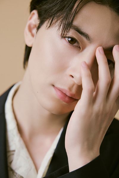高杉真宙と考える“正しさ”「忘れないことが、過ちを繰り返さないための唯一の方法」