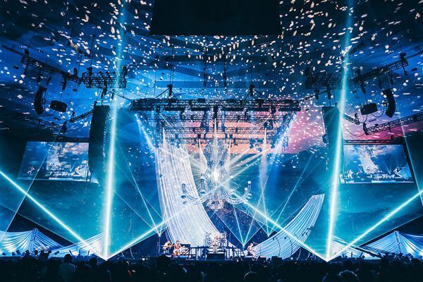 シドが“いちばん好きな場所”で結成20周年を締めくくる　武道館公演オフィシャルレポート