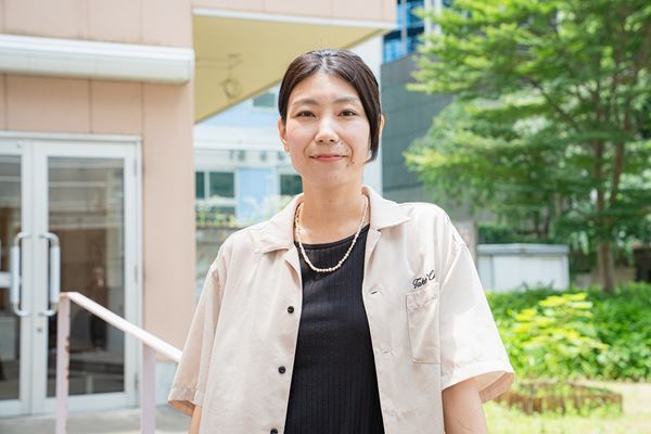 「はぐらかす」コミュニケーションが関係性を描き出す。iaku『はぐらかしたり、もてなしたり』横山拓也×瓜生和成×竹田モモコインタビュー