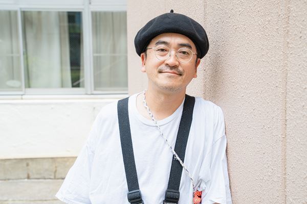 「はぐらかす」コミュニケーションが関係性を描き出す。iaku『はぐらかしたり、もてなしたり』横山拓也×瓜生和成×竹田モモコインタビュー